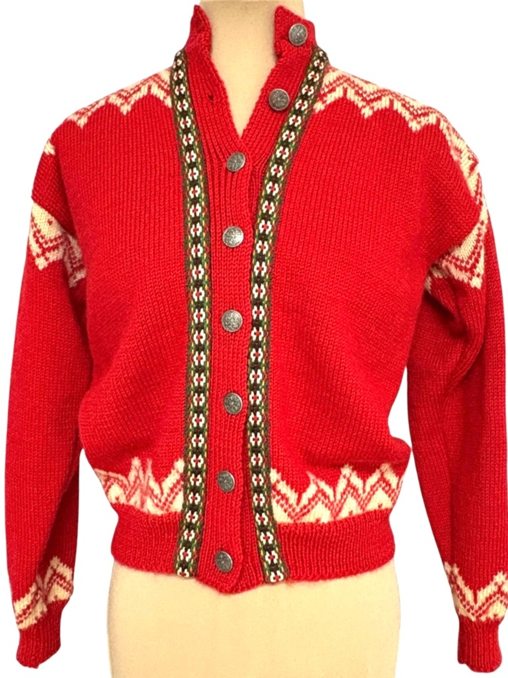 handmade cardigan vintage sweater red white round neck silver buttons XS Nordic